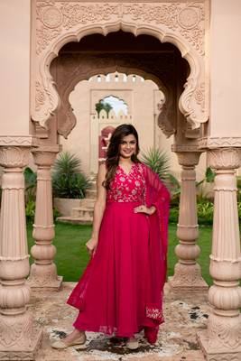 Pink and gold anarakli set 4