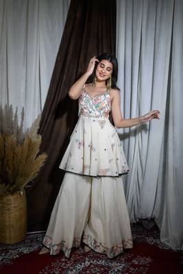 White embroidered kora cotton palazzo set 2