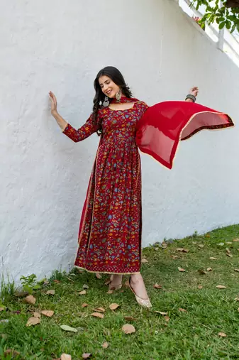 Red floral cotton nyra cut kurta set