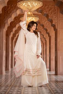 Cream multi color thread work kurta with pallazzo set 2
