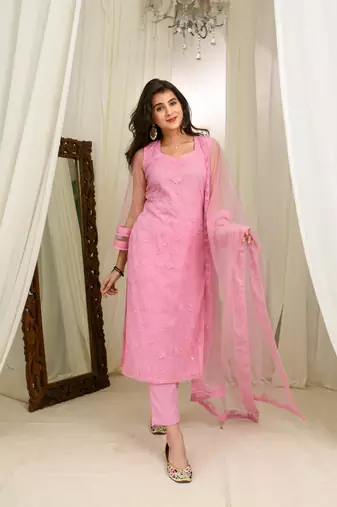 Mauve pink thread work kurta set