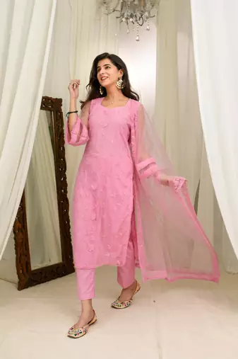 Mauve pink thread work kurta set