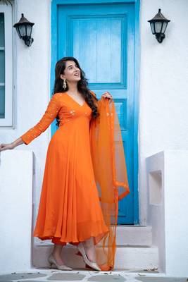 Orange anarkali set 4