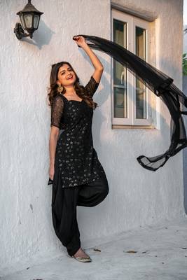 Black And Gold Punjabi Salwar Suit 3