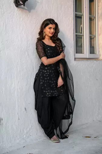 Black And Gold Punjabi Salwar Suit