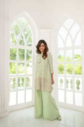 Light pista zari work box style kurta pallazzo set