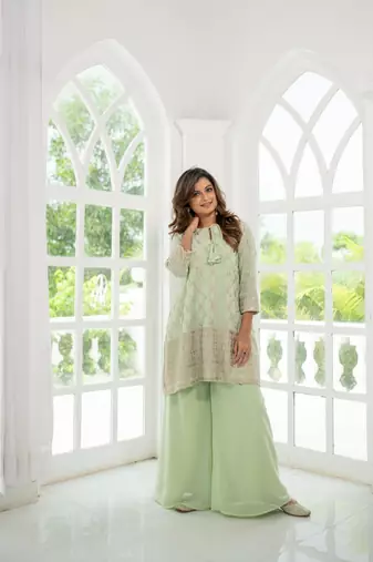 Light pista zari work box style kurta pallazzo set