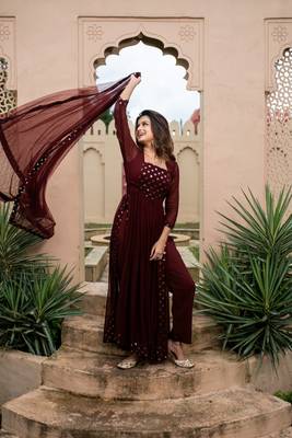 Maroon nayra cut kurta    set 3