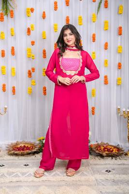 Rani pink kurta set with tube top 3