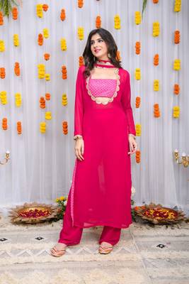 Rani pink kurta set with tube top 4