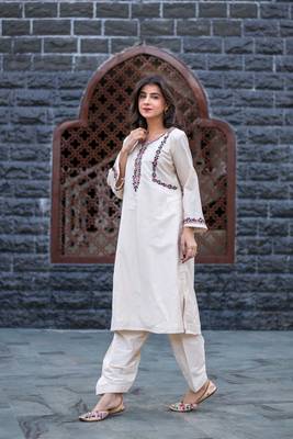 Cream kurta embroidery co-ord set 5