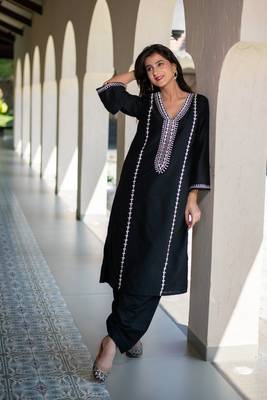 Black long kurta embroidery co-ord set 2