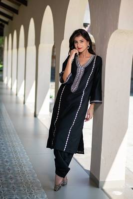 Black long kurta embroidery co-ord set 3
