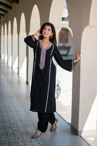 Black long kurta embroidery co-ord set