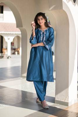 Blue kurta embroidery co-ord set 4