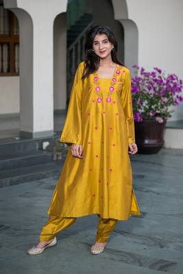Mustard embroidery co-ord set 1