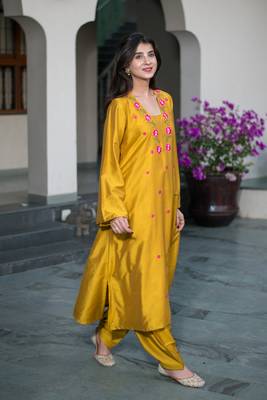 Mustard embroidery co-ord set 3