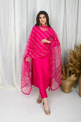 Pink silk kurta set 4