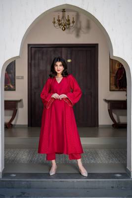 Red and gold chanderi kurta set 2