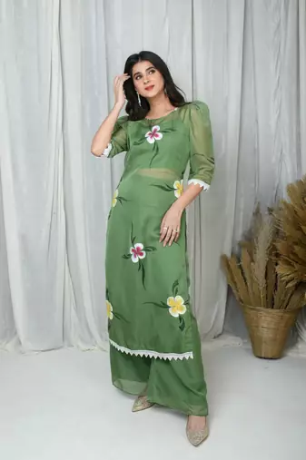 Green hand painted co-ord set