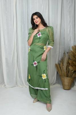 Green hand painted co-ord set 3