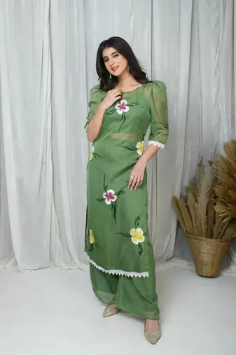 Green hand painted co-ord set