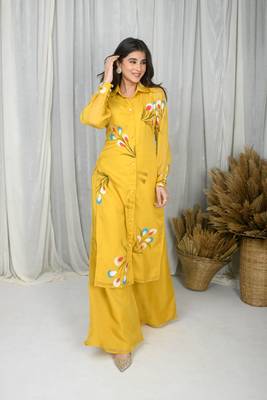 Mustard hand painted co-ord set 5