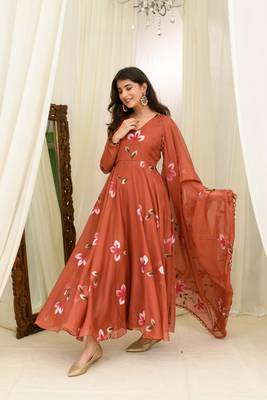 Rusty orange hand painted anarkali set 5