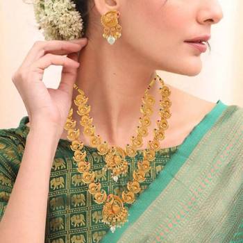 Brass buff gold peacock motif necklace set women 4