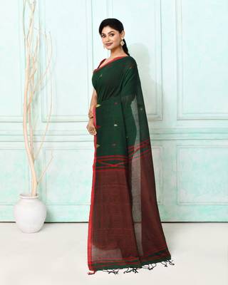 dark green cotton handloom jamdani saree with blouse 3
