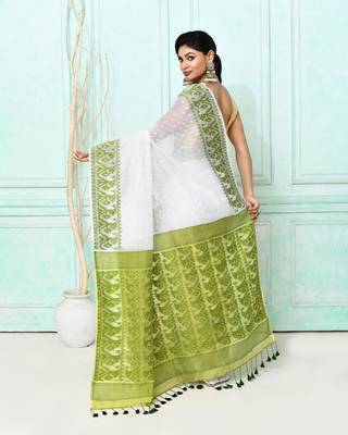 white cotton silk blend jamdani saree 4