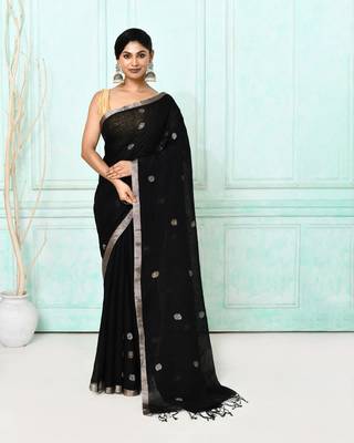 black handloom linen jamdani saree with blouse 1