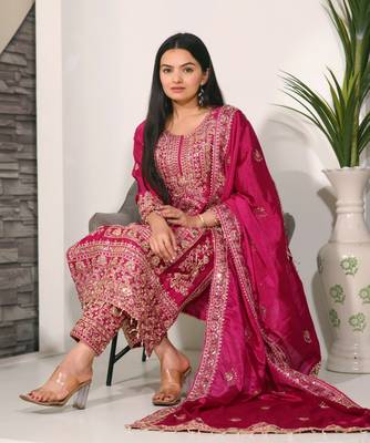  Heavy Chinon Suit With Sequence Embroidered Work 3