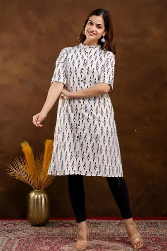  floral printed pure cotton mandarin collar a-line kurta