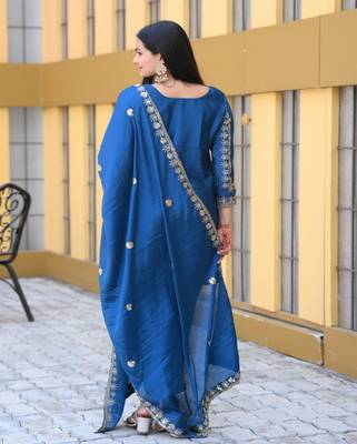 Heavy Chinon Suit With Sequence Embroidered Work 2