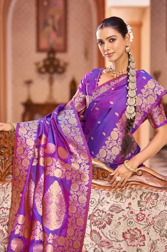 Purple Elegant Woven Silk Blend  Saree with Blouse For Women
