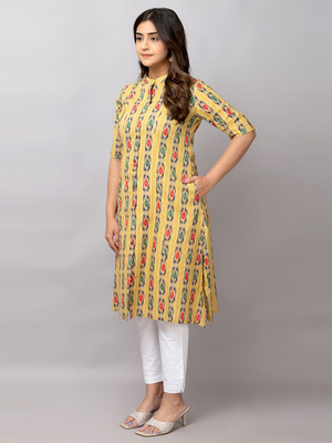  abstract ikat printed mandarin collar pure cotton a-line kurta 3