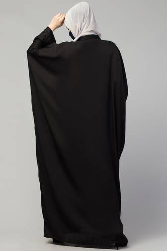 Designer kaftan abaya with lacework & tussels