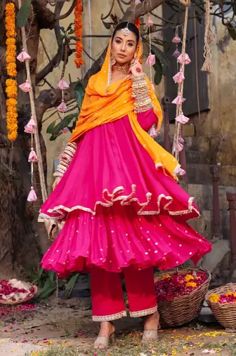 Vanika anarkali set
