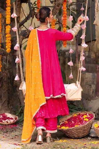 Vanika anarkali set