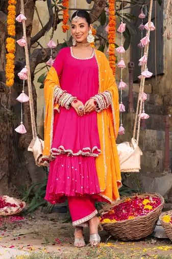 Vanika anarkali set