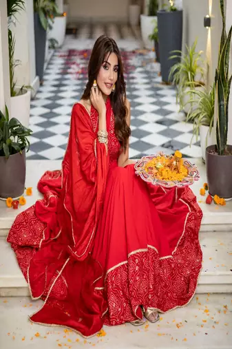 Milonee bandhani suit set
