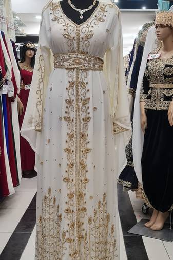 white Moroccan Dubai Kaftans Farasha Abaya Dress  Fancy Long Gowns