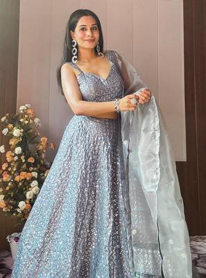 Designer Bollywood Style Wedding Wear Lehenga Choli 2