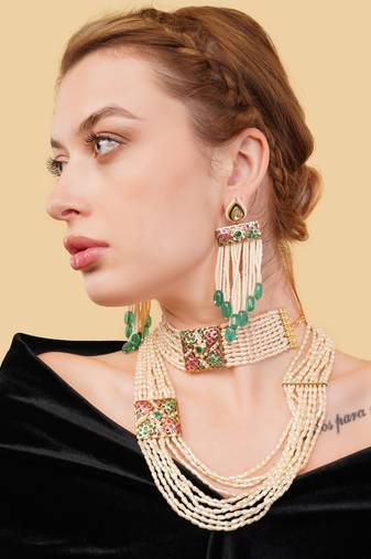 Jahanara drop earrings