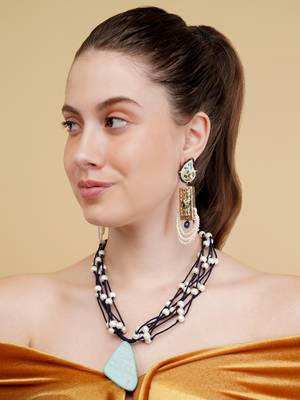 Neelam drop earrings 2