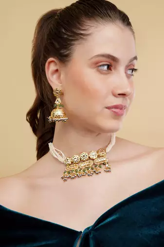 Shadab jhumka