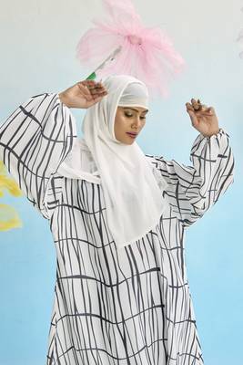 White Nida Stitched Burqas without Dupatta 2