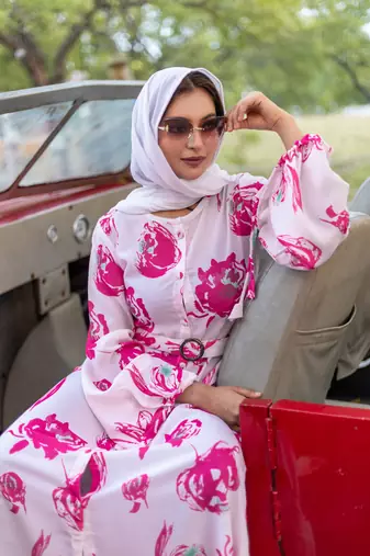 Pink FANCY NIDA PRINTED ABAYA