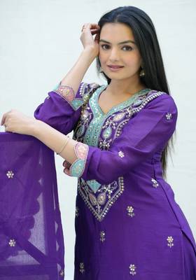 Heavy Chinon Suit With Sequence Embroidered Work 3